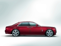 Rolls-Royce Ghost photo